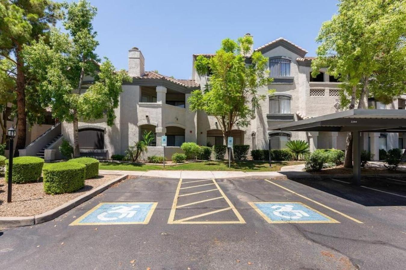 Luxe Scottsdale Condo - Ground Floor Unit! 외부 사진